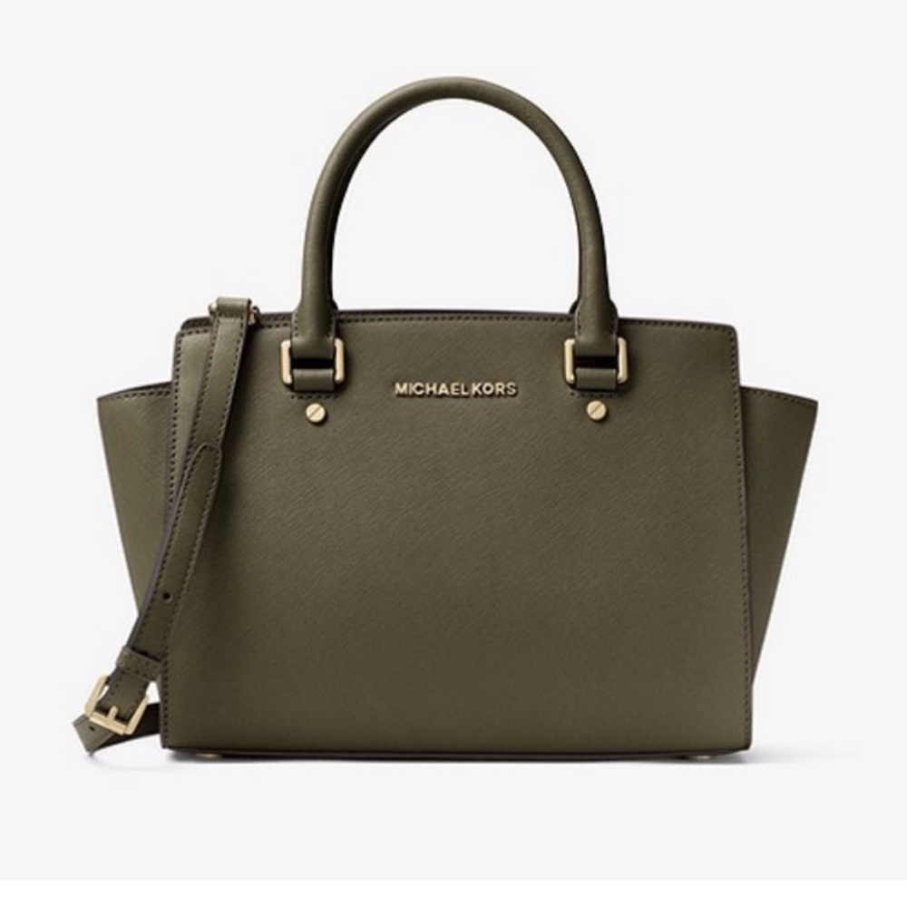 Michael Kors Selma Handbag with crossbody strap